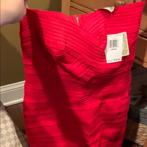 Alythea Red Dress - Picture 1 of 2
